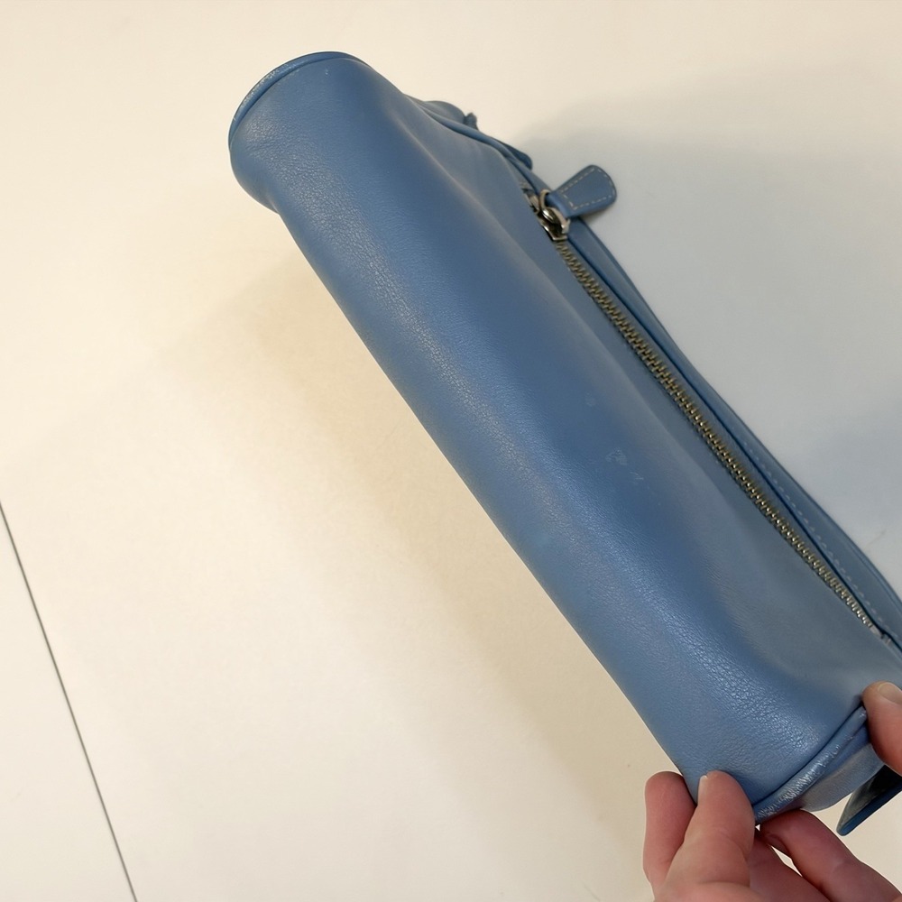 COACH Vintage BLUE LEATHER Bag COSMETIC Case POUCH Utility Bag Lined Zip Travel - Picture 8 of 11